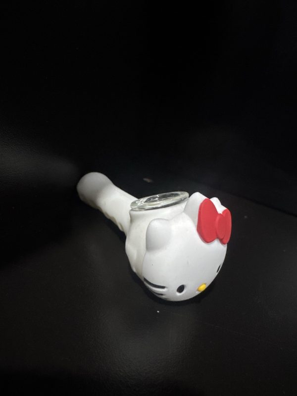 aba31bad-1327-4c08-b7e2-d94495f35c3f-10543-000009788121e6d6_file PIPE DE SILICONE CRAZY TRIP HELLO KITTY