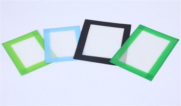 TAPETE SILICONE SADHU (OIL PAD) 11CM X 8.5CM - Imagem 1